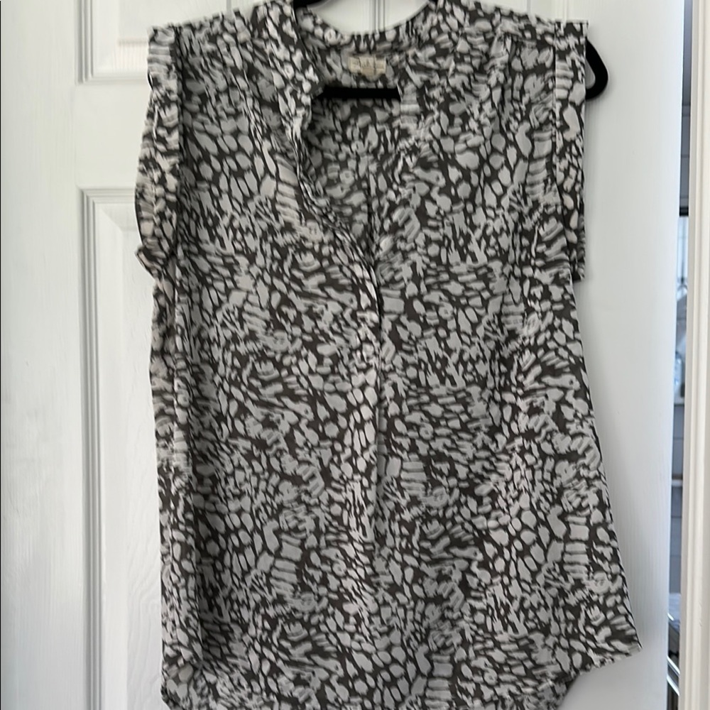 Gray Patterned Sleeveless Top